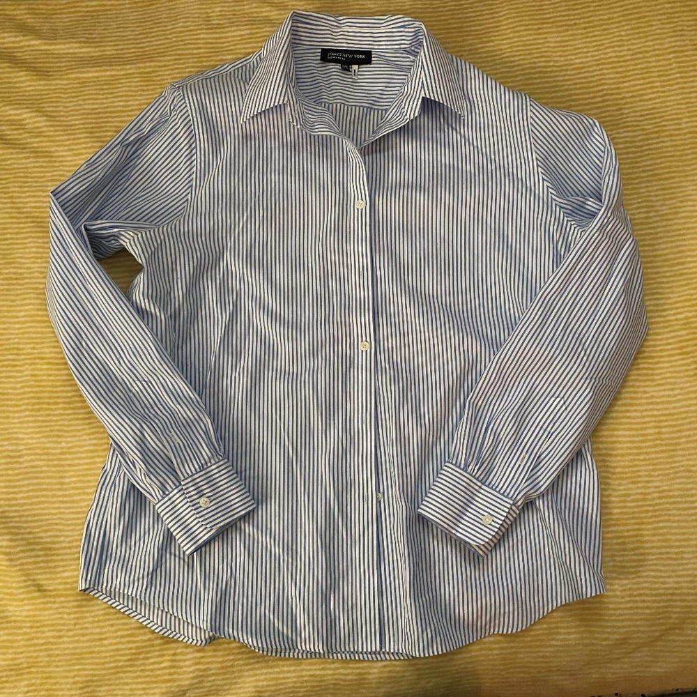 Jones New York Stretch Button Down